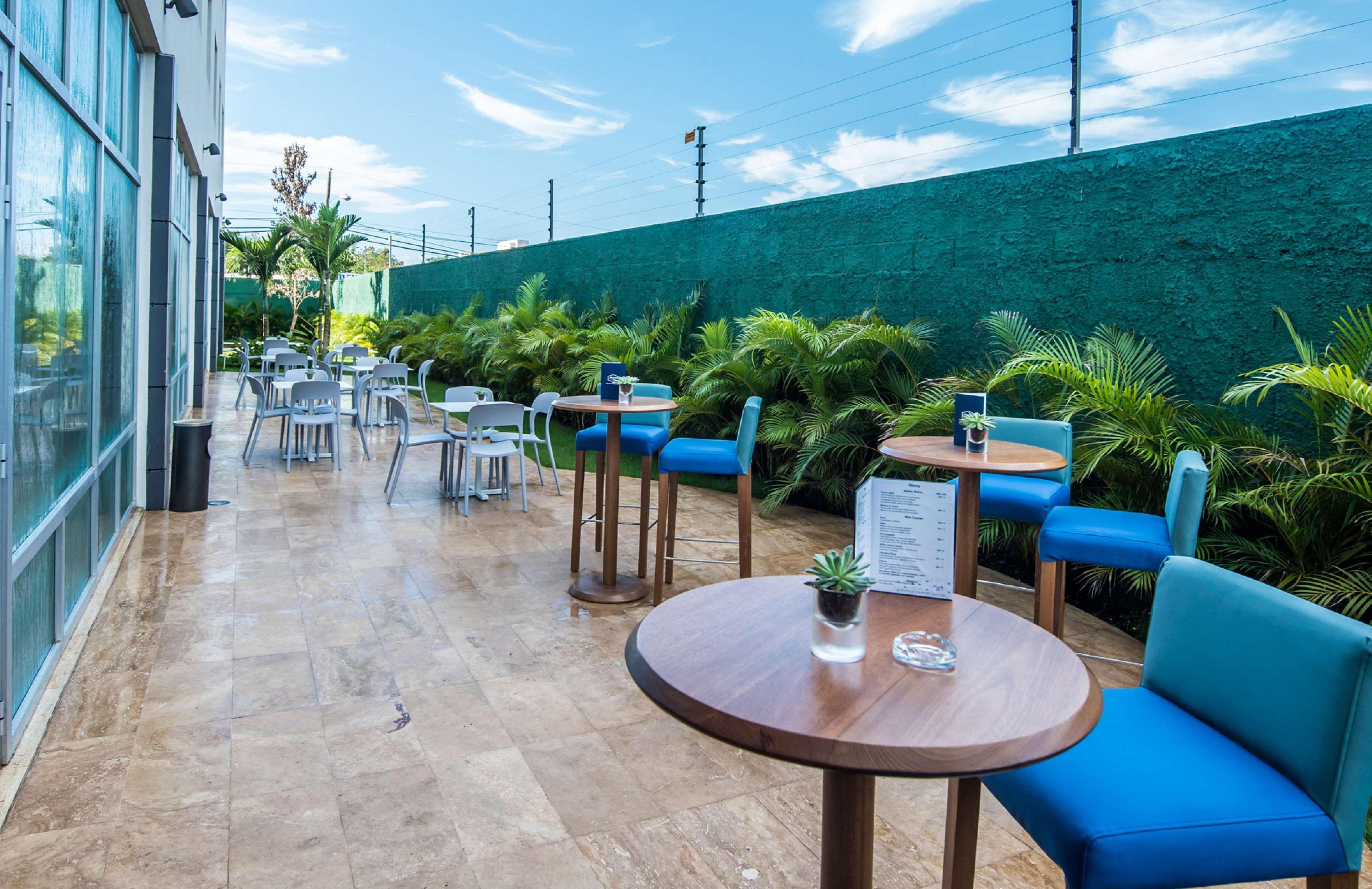 Hampton By Hilton Santo Domingo Airport Hotel Boca Chica Bagian luar foto