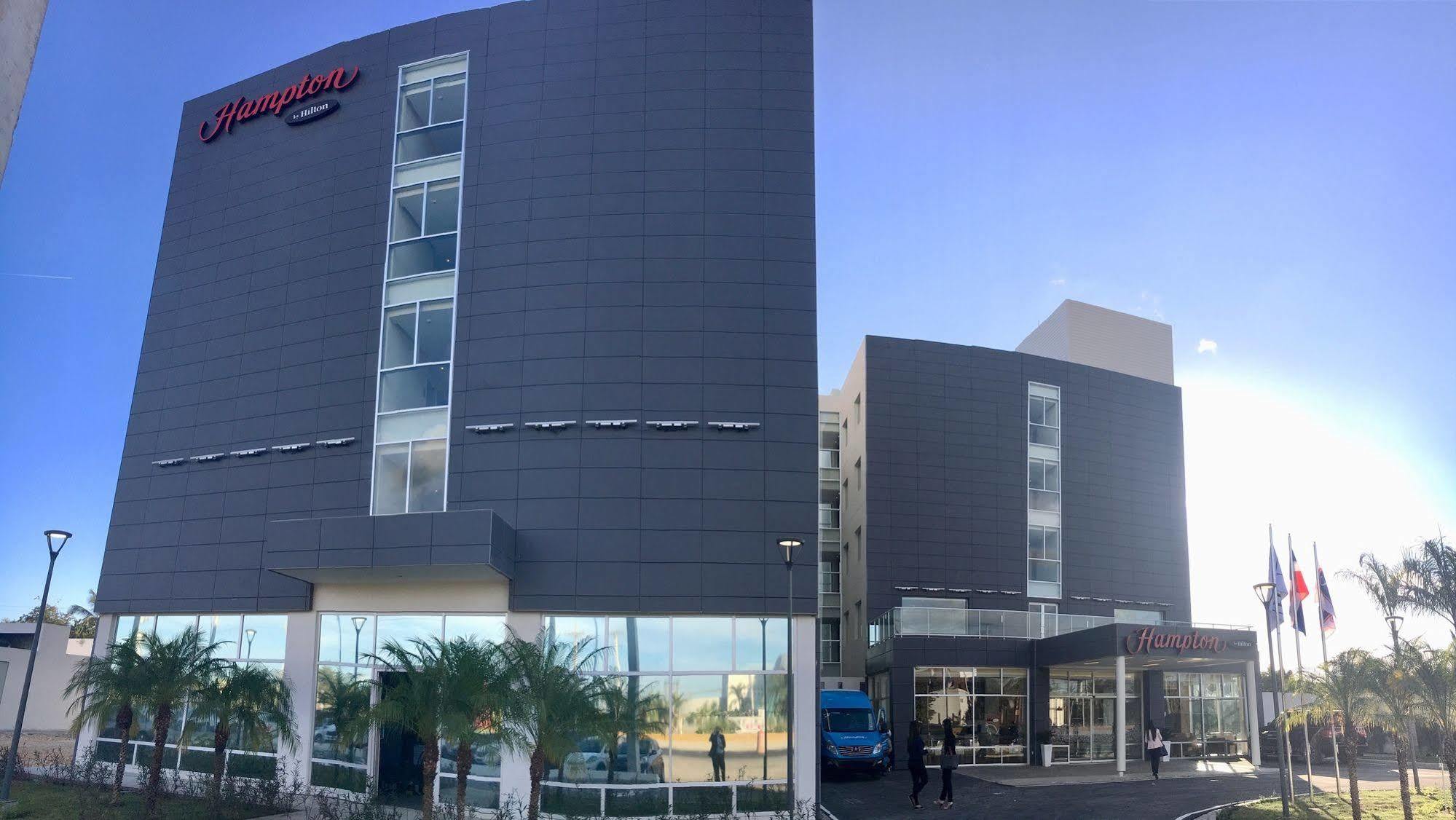 Hampton By Hilton Santo Domingo Airport Hotel Boca Chica Bagian luar foto